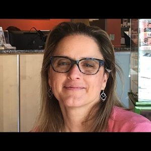 Meet your Posher, Lizette